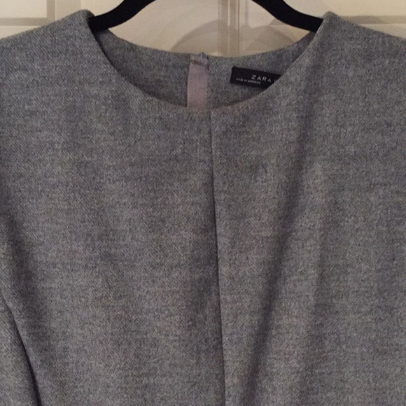 Dress - Picture 3 of 4